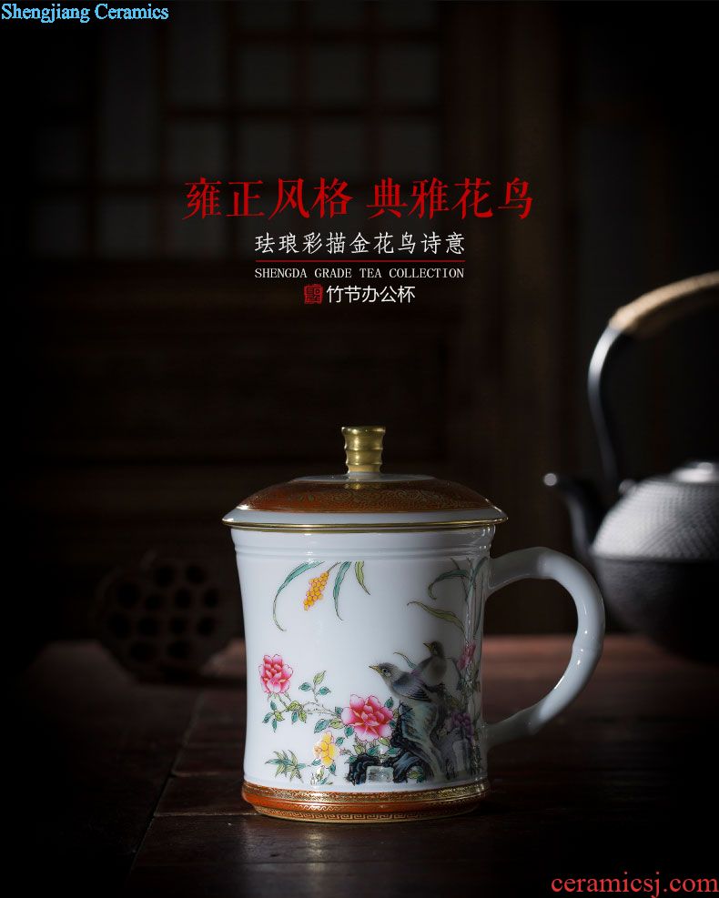 The big three to blue and white chrysanthemum tureen hand-painted ceramic large butterfly tattoo all hand jingdezhen kung fu tea tea bowl