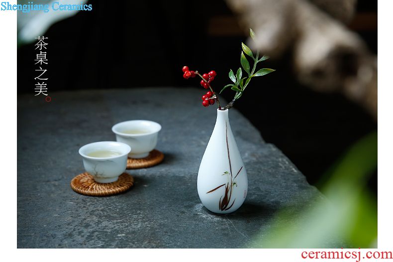 Three frequently hall of a complete set of tea set Jingdezhen ceramic hand-painted kung fu tea tureen 6 head TZS023 fair mug