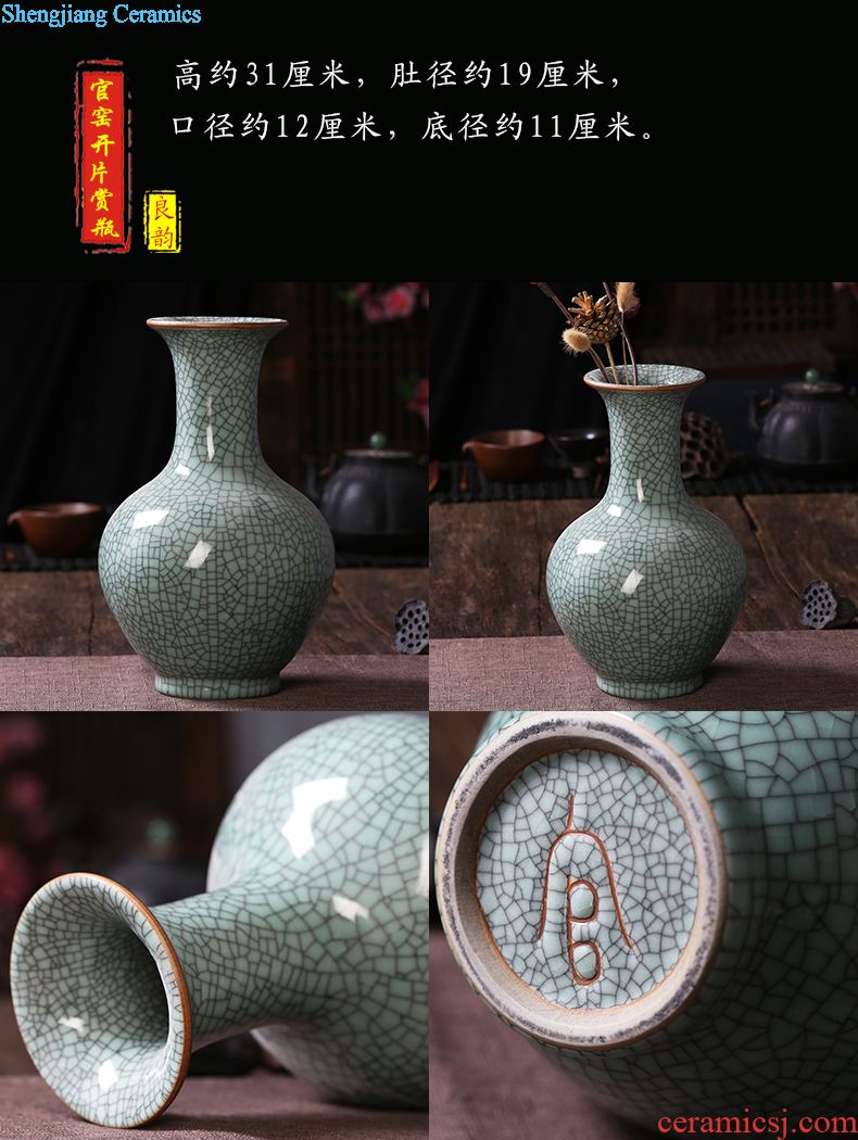 Jingdezhen ceramics China red vase modern household act the role ofing is tasted furnishing articles wedding housewarming gift pomegranate bottle sitting room