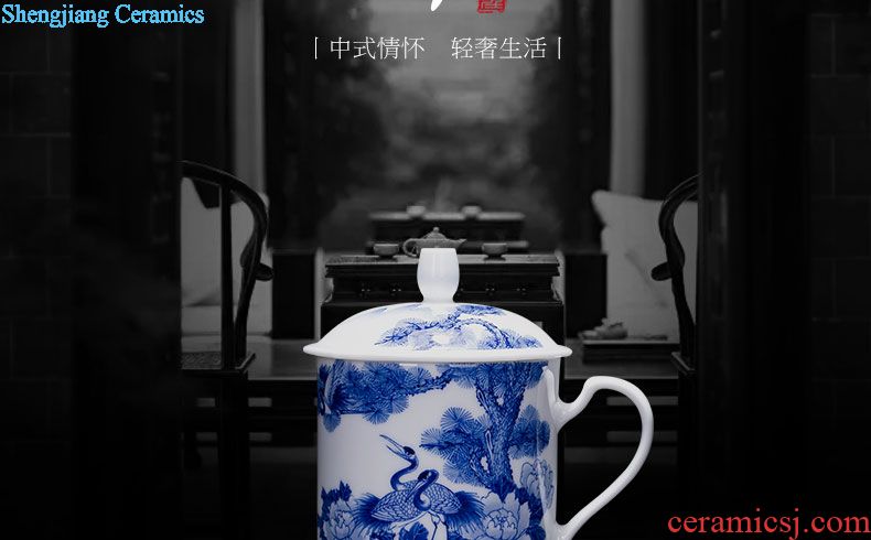 Holy big ceramic kung fu masters cup hand-painted porcelain cups of ice MeiWen medallion landscape lamp cup of jingdezhen tea service