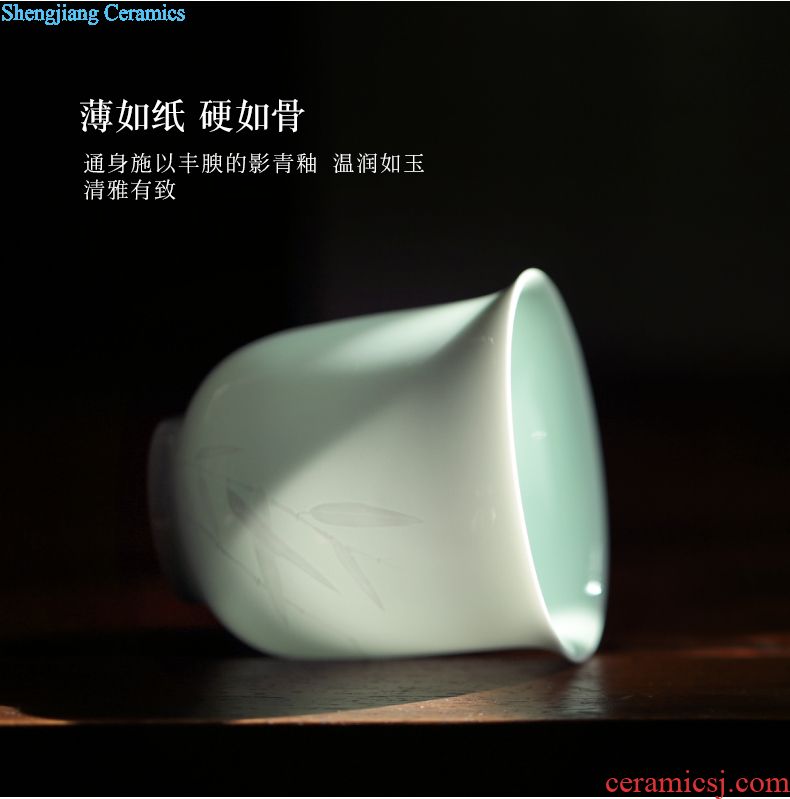 曾庆华-影青堆雕-茶杯_02.jpg