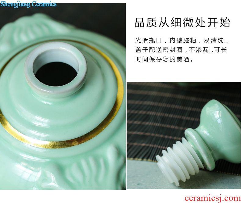 Jingdezhen ceramic bottle bubble wine jars 1 catty put gourd reliefs green glaze sealing wine 1 catty household hip flask