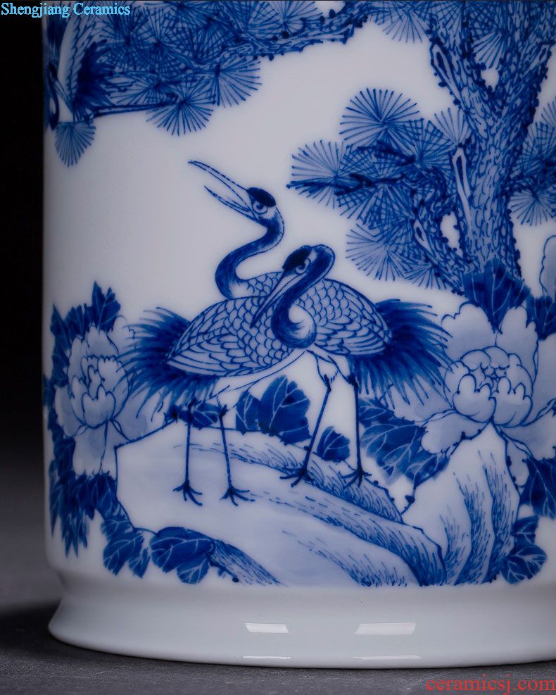 Holy big ceramic kung fu masters cup hand-painted porcelain cups of ice MeiWen medallion landscape lamp cup of jingdezhen tea service