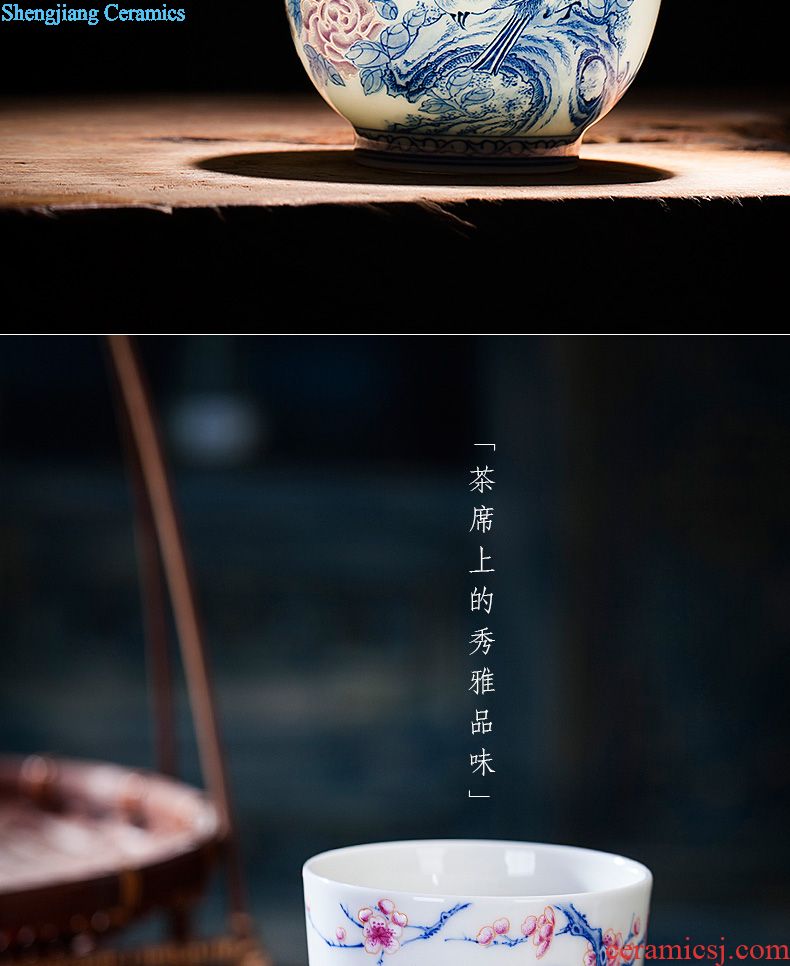 A clearance rule Kung fu tea ceramic colored enamel medallion peacock grain little teapot manual of jingdezhen tea service