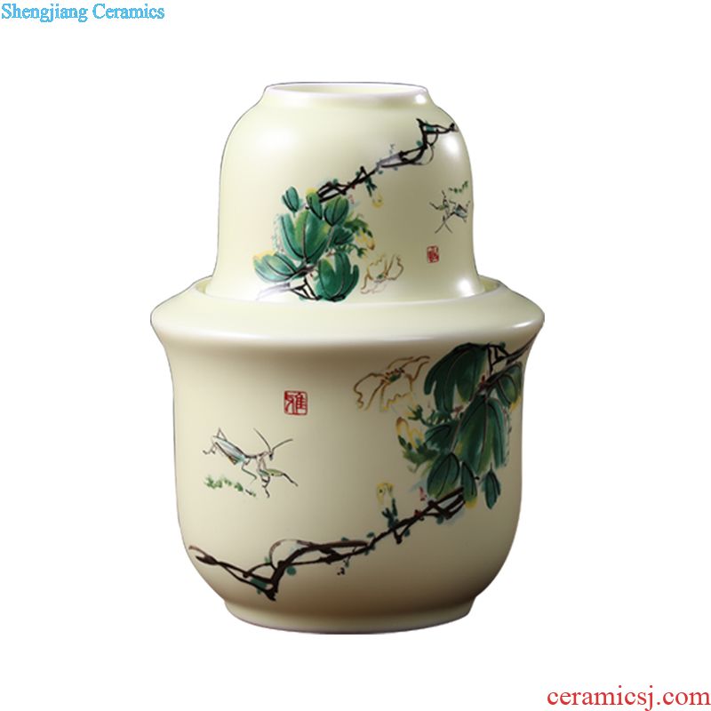 Jingdezhen ceramic bottle three catties China dream jar hip collection JinHe send lock