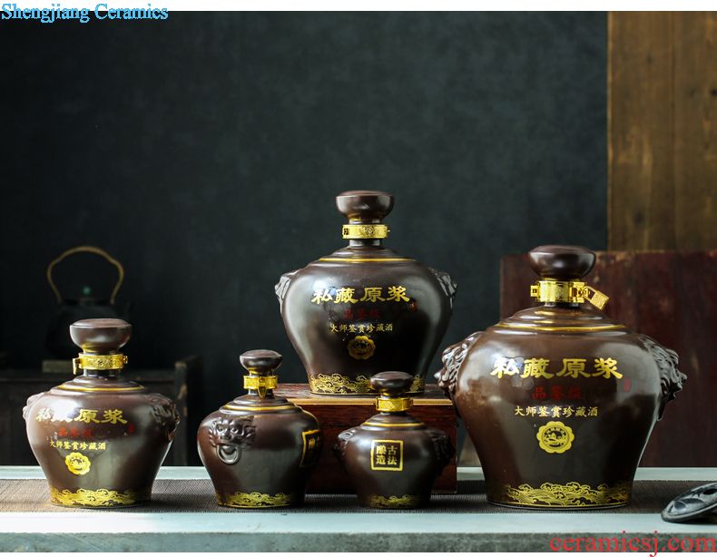 Jingdezhen ceramic bottle bubble wine jars 1 catty put gourd reliefs green glaze sealing wine 1 catty household hip flask