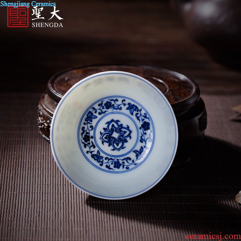Holy big blue and white alum teacups hand-painted ceramic kungfu red colour out of the water sample tea cup jingdezhen tea cup