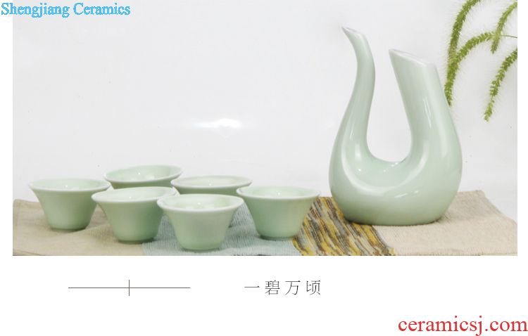 Jingdezhen ceramic bottle blank seal wine bottle is empty jars archaize creative little hip panda with 3 kg