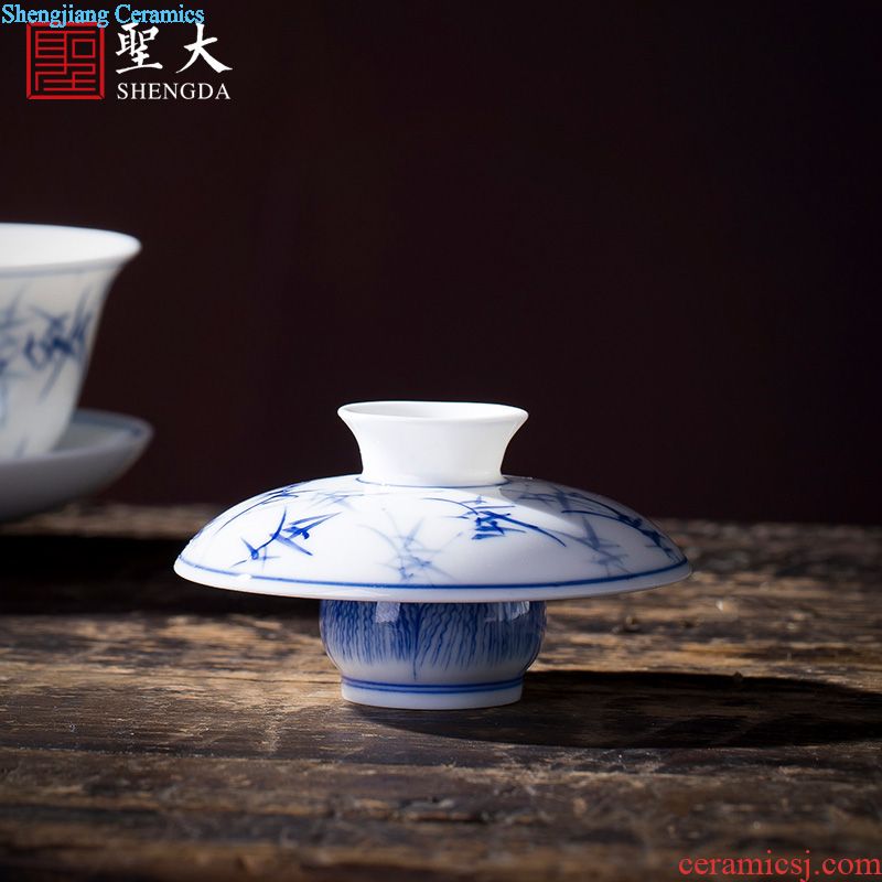 The big blue and white landscape bell cup teacups hand-painted ceramic kung fu master cup sample tea cup single cups of jingdezhen tea service