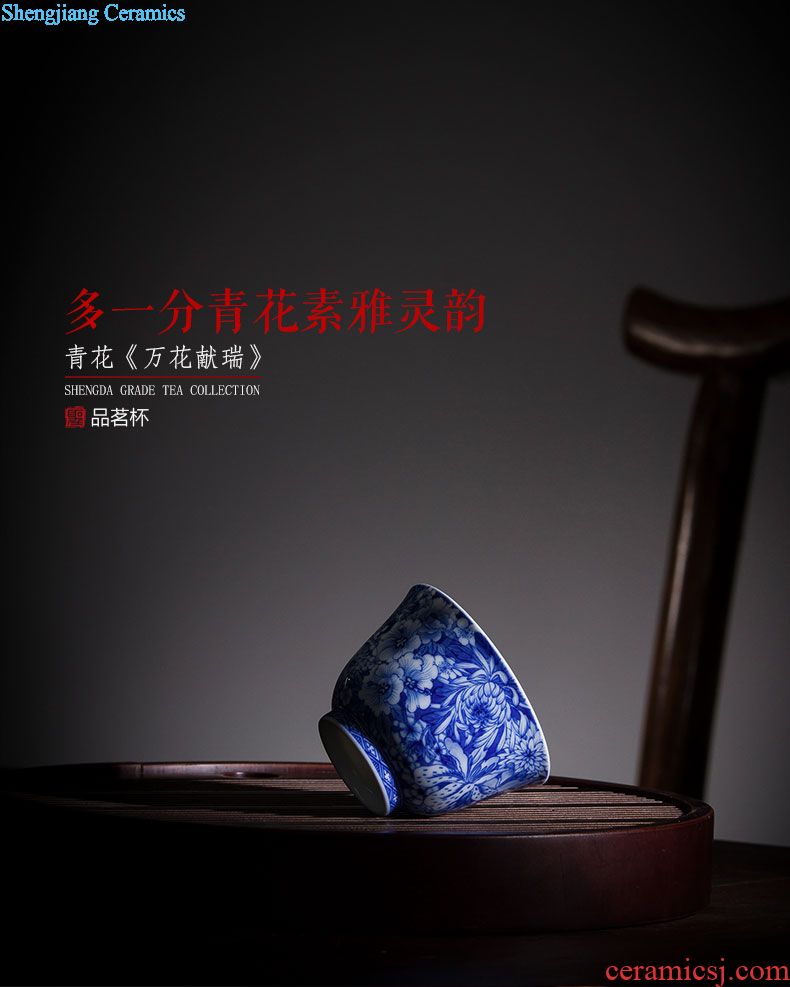 Holy big cup sample tea cup hand-painted ceramic kungfu antique blue-and-white ruyi put lotus flower cup of jingdezhen tea service master