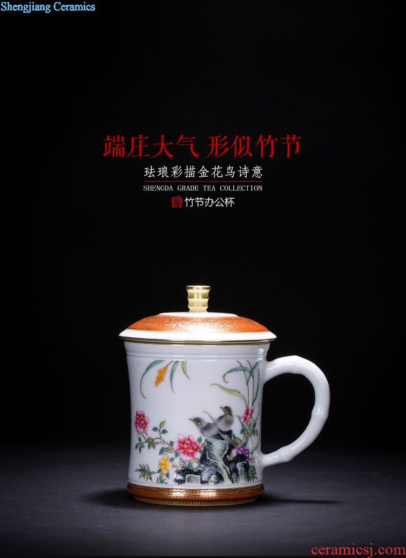 The big three to blue and white chrysanthemum tureen hand-painted ceramic large butterfly tattoo all hand jingdezhen kung fu tea tea bowl