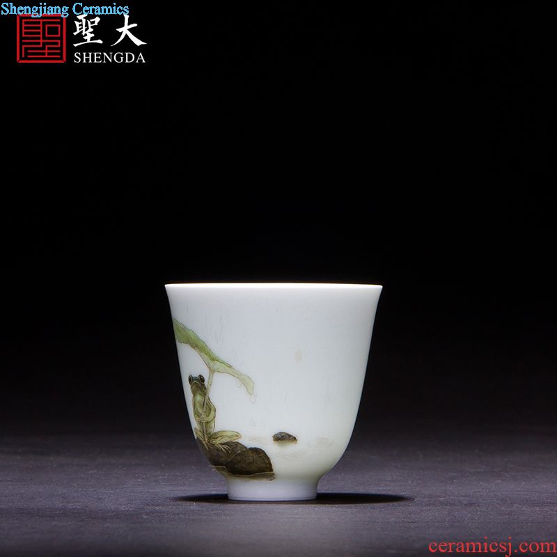 A clearance rule Jingdezhen ceramic hand-painted color ink paint qiu ju masters cup sample tea cup tea kungfu tea cups