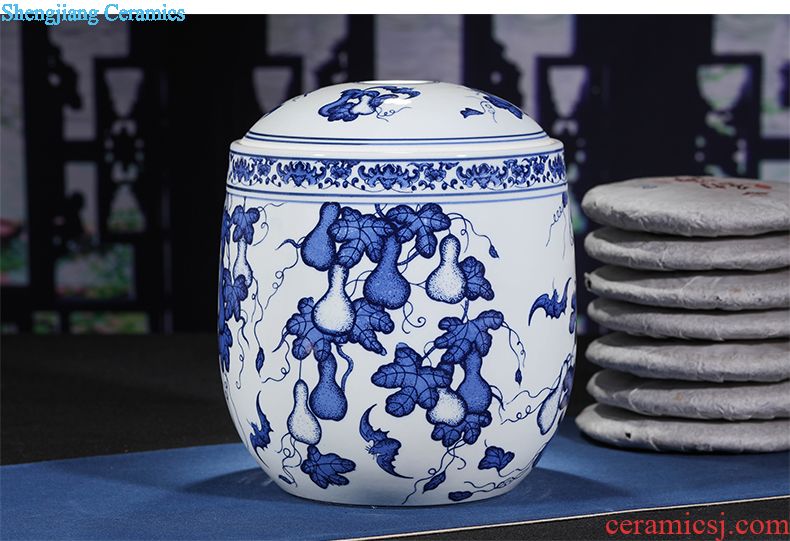 Jingdezhen ceramic contemporary and contracted sitting room place hand-painted manually restoring ancient ways of blue and white porcelain vase household decoration