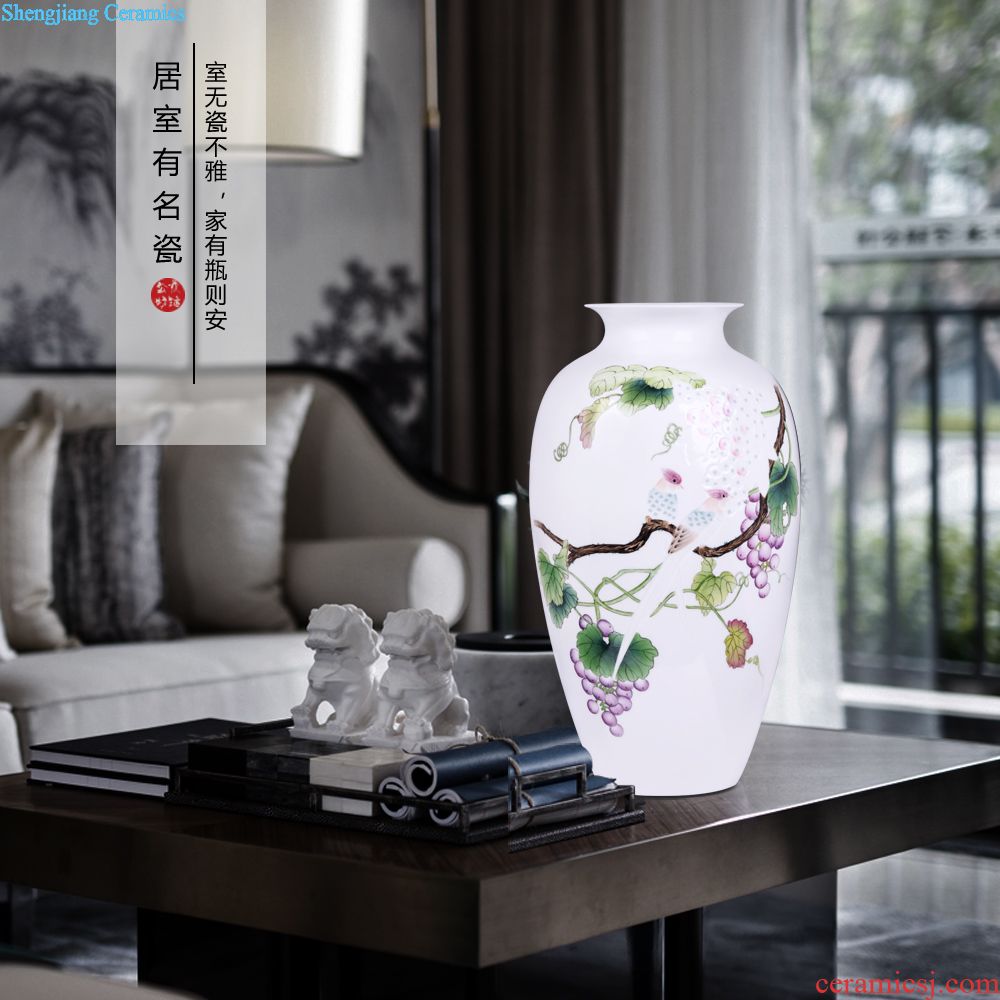 Jingdezhen ceramics hand-painted blue and white porcelain vase for years for flower arranging furnishing articles of Chinese style household act the role ofing is tasted the living room