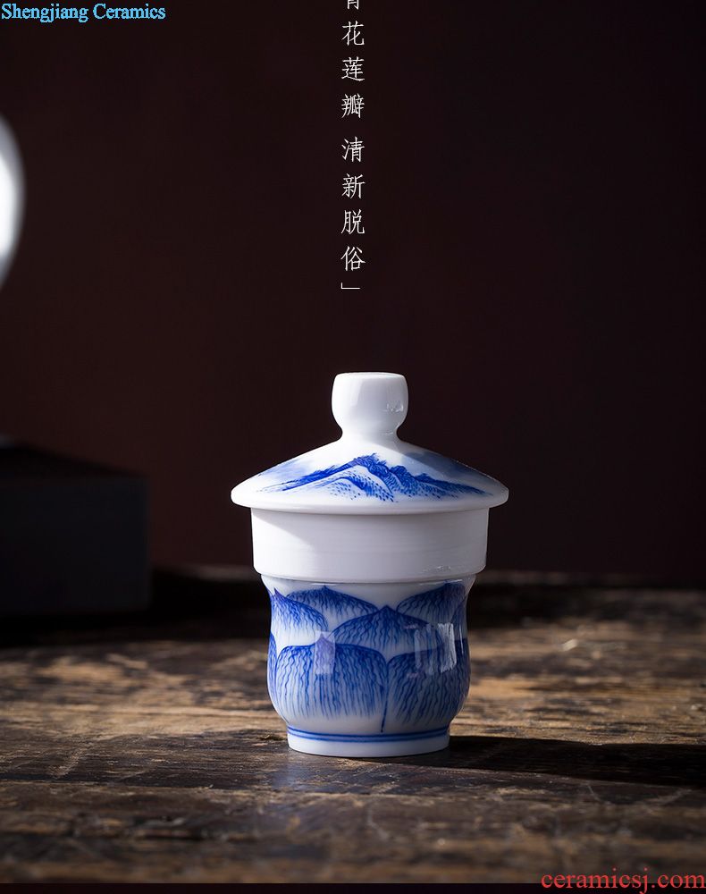 The big blue and white landscape bell cup teacups hand-painted ceramic kung fu master cup sample tea cup single cups of jingdezhen tea service