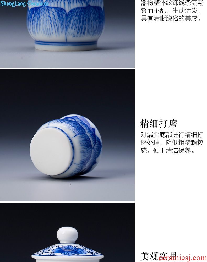 The big blue and white landscape bell cup teacups hand-painted ceramic kung fu master cup sample tea cup single cups of jingdezhen tea service