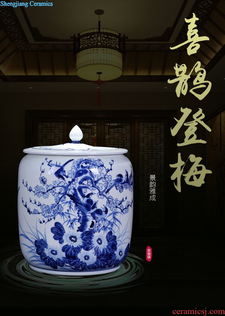 Blue and white porcelain of jingdezhen ceramics hand-painted vases furnishing articles flower arranging porcelain household act the role ofing is tasted antique Chinese style living room