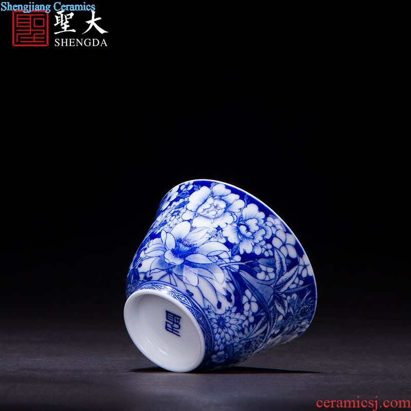 Holy big cup sample tea cup hand-painted ceramic kungfu antique blue-and-white ruyi put lotus flower cup of jingdezhen tea service master