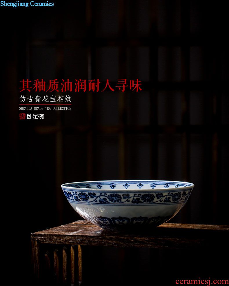 Holy big ceramic kung fu tea sample tea cup green colored enamel around flowers butterfly tattoo master of jingdezhen tea cup