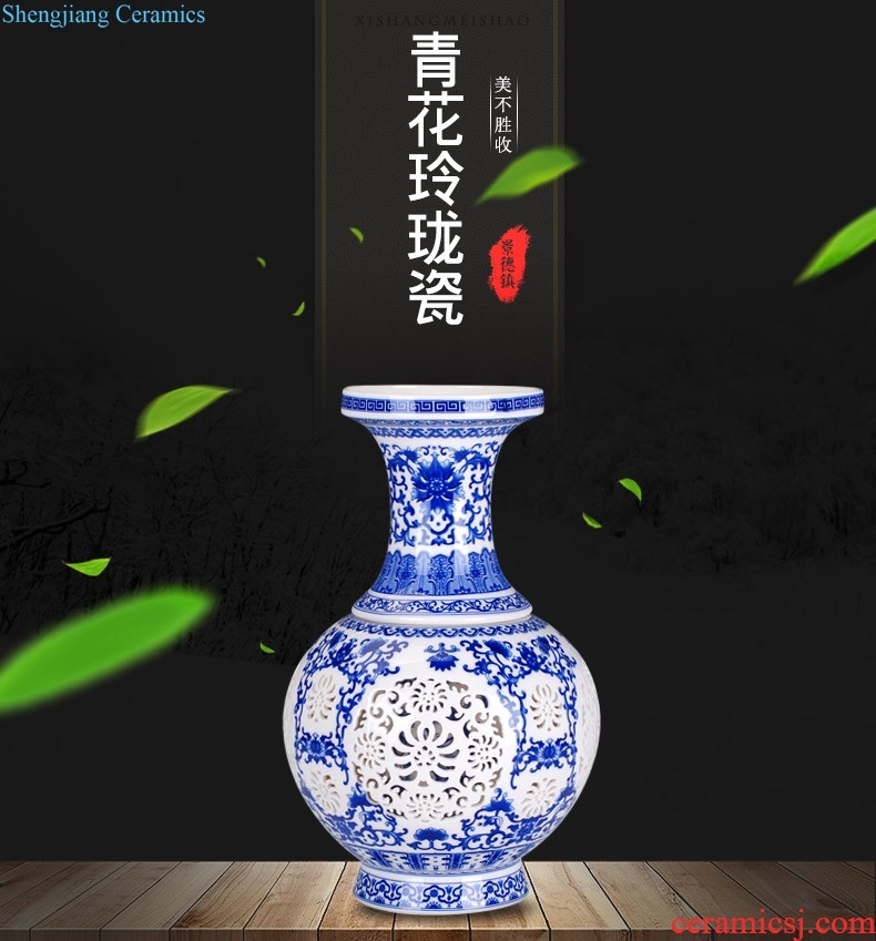 Jingdezhen ceramics famous master manual hand-painted knife clay powder enamel vase Chinese sitting room adornment is placed