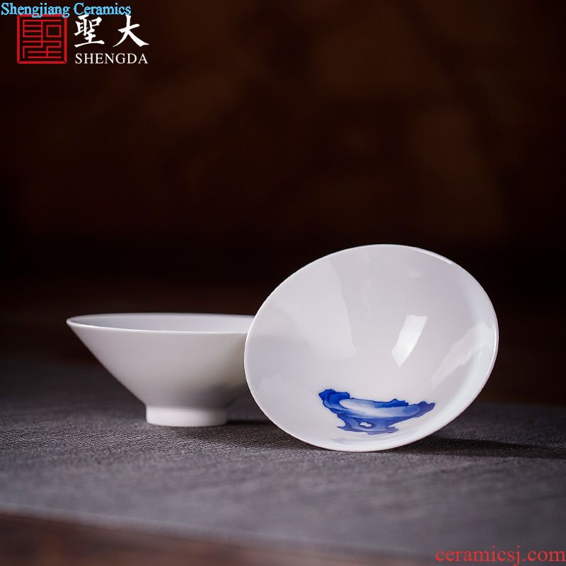 Santa hand-painted blue-and-white ceramics alum red paint YunLongWen pot bearing all hand kung fu tea accessories dry foam plate