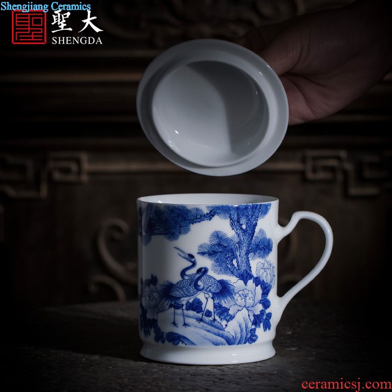 Holy big ceramic kung fu masters cup hand-painted porcelain cups of ice MeiWen medallion landscape lamp cup of jingdezhen tea service