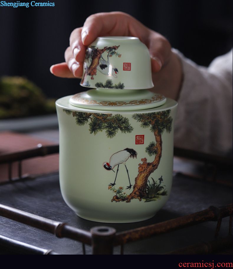 Jingdezhen ceramic jars 10 jins 20 jins 30 jins of bone China wine jar it seal pot with leading domestic