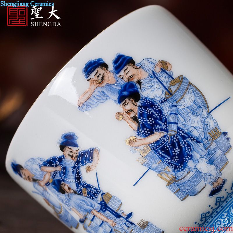 The big ceramic curios Hand-painted color ink paint in the front round body cup master cup all hand kung fu tea cups