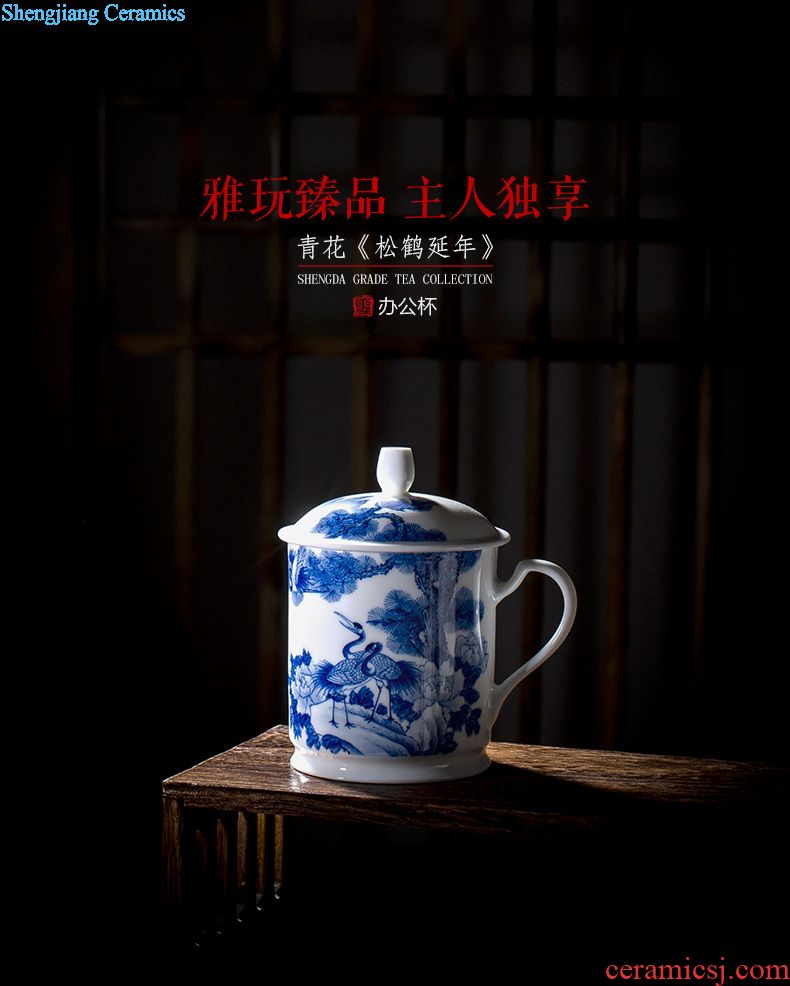 Holy big ceramic kung fu masters cup hand-painted porcelain cups of ice MeiWen medallion landscape lamp cup of jingdezhen tea service