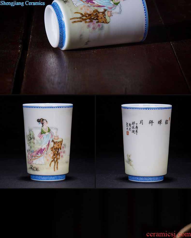The big blue and white Guo Shifu cup sample tea cup hand-painted ceramic kung fu master cup all hand of jingdezhen tea service