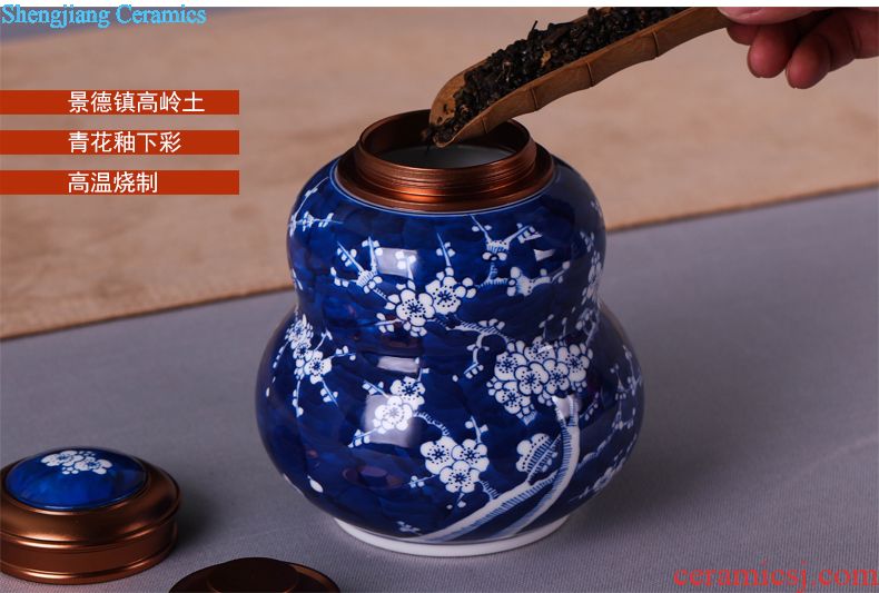 Jingdezhen ceramic blue and white porcelain tea pot pu 'er tea boxes home seven loaves seal storage tank
