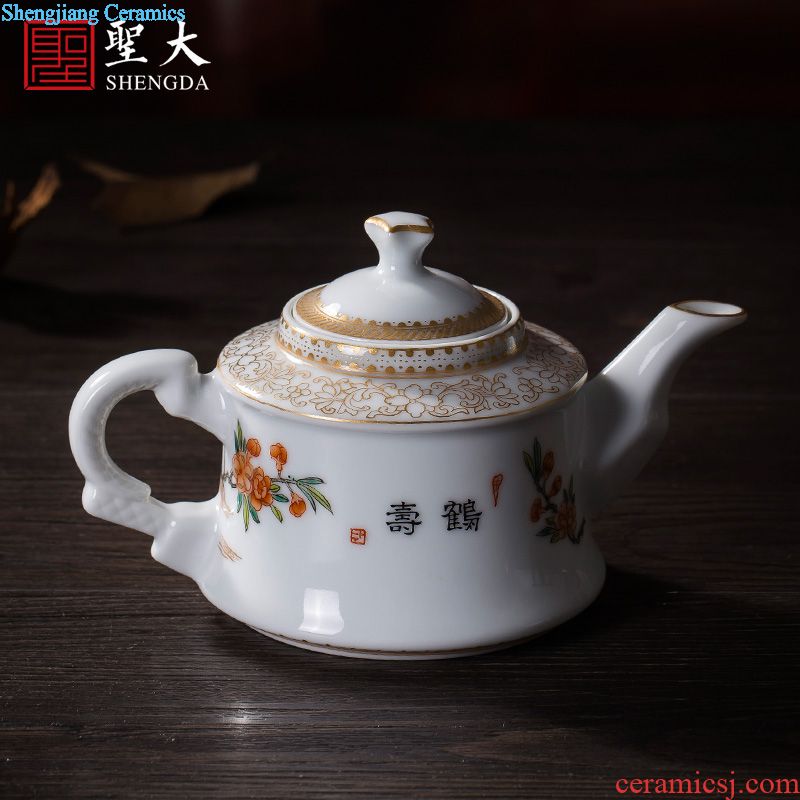 The big ceramic curios Hand painted blue and white satisfied grain powder enamel to figure kung fu tea pot jingdezhen tea pot