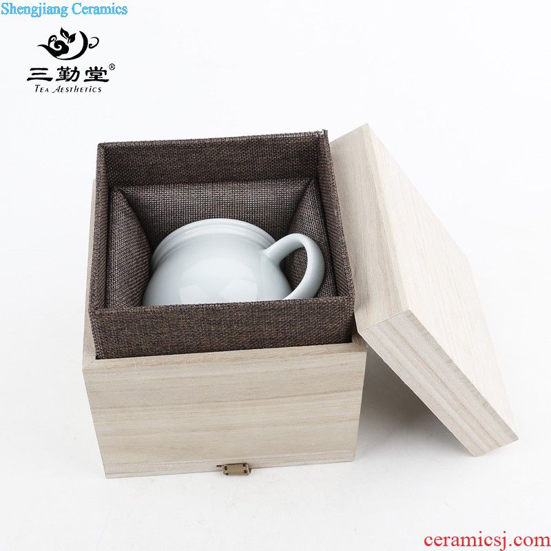 Three fair attendance hall ceramic cup Jingdezhen kung fu tea set shadow filtering portion celadon cm cup tea S31004