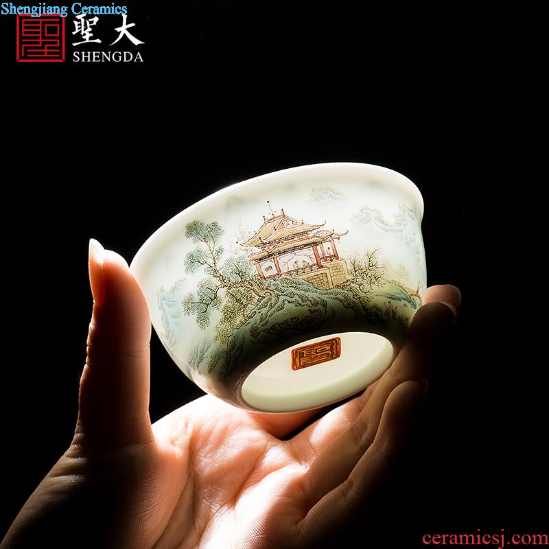 Ceramic sample tea cup Jingdezhen pure manual kung fu tea cups Green glaze master cup hand-painted lotus single cup