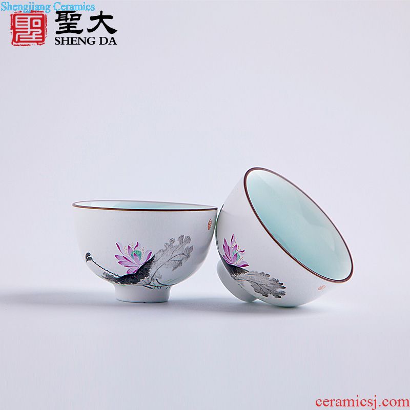 A clearance rule Ceramic kung fu tea colored enamel flower medallion around branches of flowers and birds teapot of jingdezhen tea service