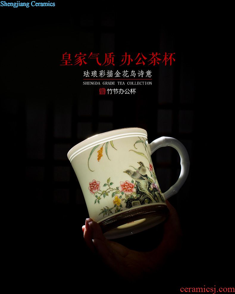 The big three to blue and white chrysanthemum tureen hand-painted ceramic large butterfly tattoo all hand jingdezhen kung fu tea tea bowl