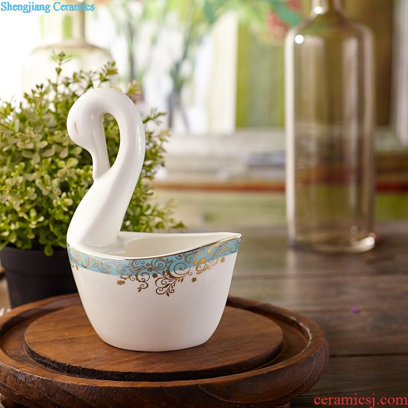 Industry and high-end luxury gradient gold bone porcelain tableware suit Jingdezhen ceramic 66 porcelain dishes suit