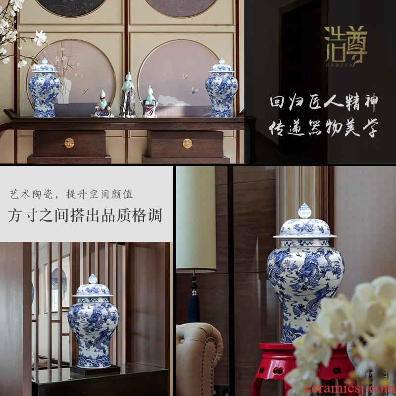 Jingdezhen ceramic vases, antique hand-painted general blue and white porcelain jar furnishing articles of Chinese style living room decoration porcelain arts and crafts