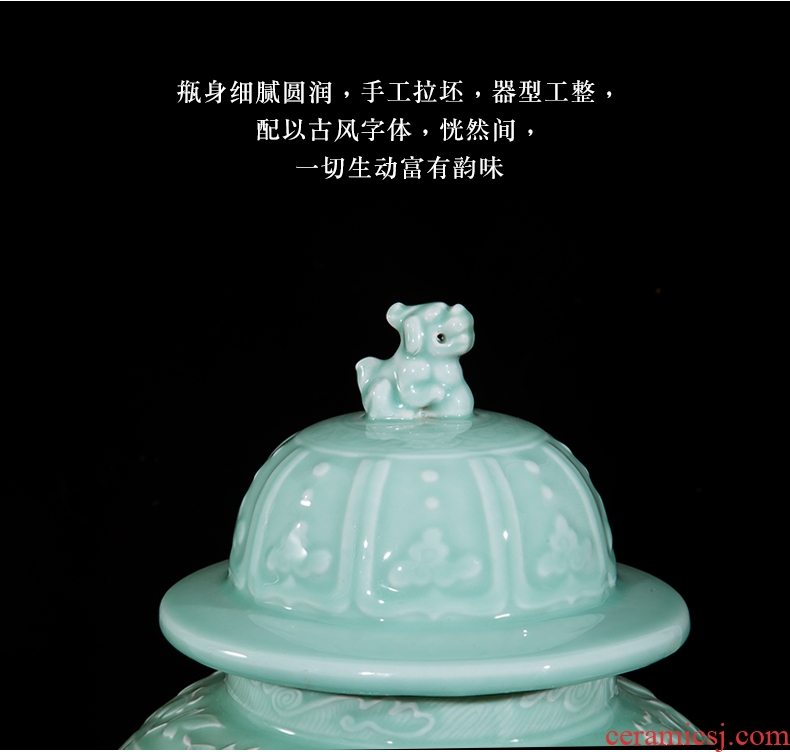 Jingdezhen ceramics dragon vase famous master hand carved new Chinese style home sitting room adornment is placed