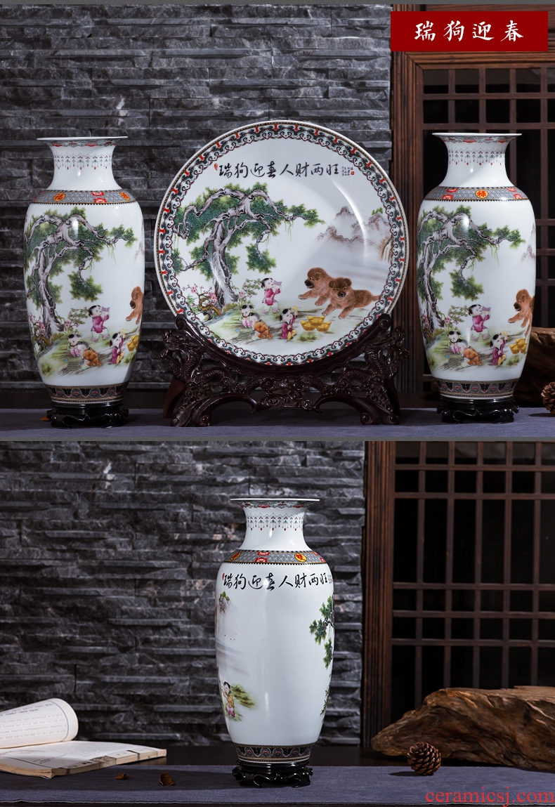 Large Chinese antique vase of jingdezhen ceramics powder enamel three-piece study wine sitting room adornment is placed