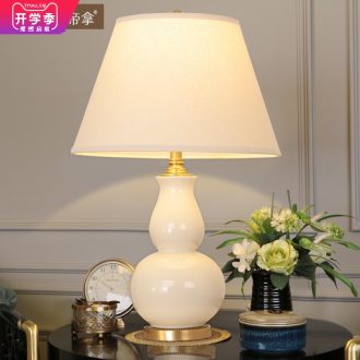 Emperor take American ceramic desk lamp lights sitting room atmosphere decoration lamp of bedroom the head of a bed full of pure copper lamp