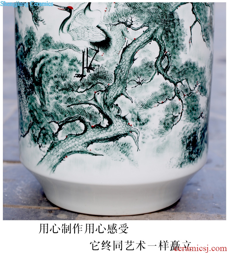 Jingdezhen ceramics hand-painted pine crane live painting and calligraphy cylinder home sitting room place study adornment calligraphy and painting is received