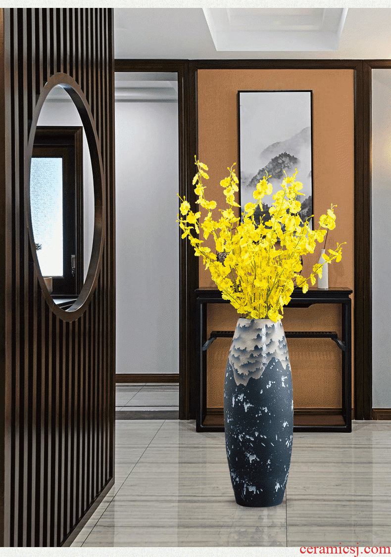 Manual jingdezhen ground vase home TV ark decorative vase creative ceramics high place large porch