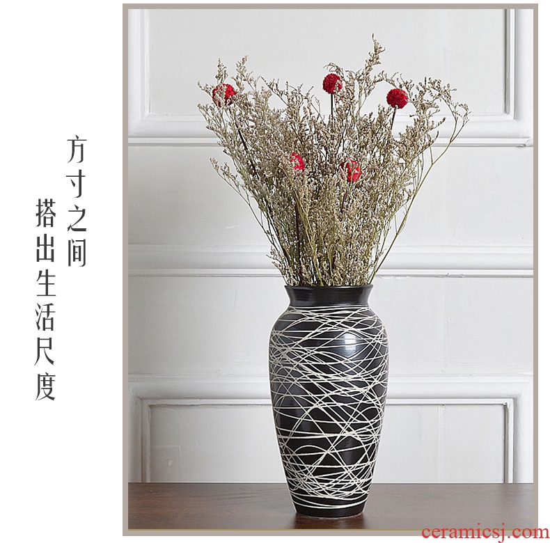 Jingdezhen ceramic dry flower vase household pottery furnishing articles contemporary and contracted Europe type restoring ancient ways is the sitting room is decorated vase