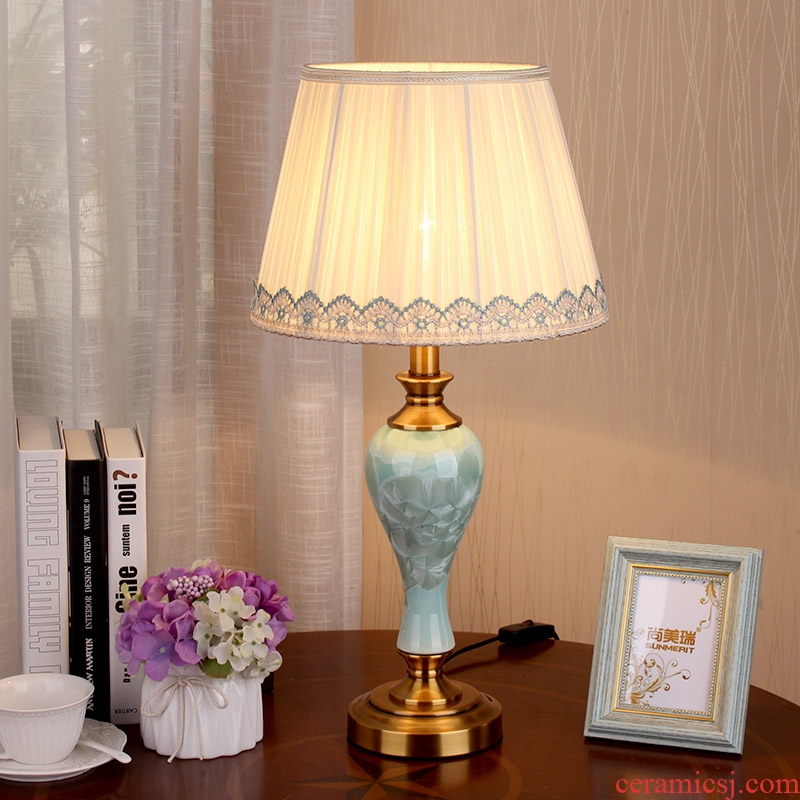 American desk lamp jingdezhen ceramic bedside lamp sitting room adornment bedroom modern Chinese hand-painted hotel apartment