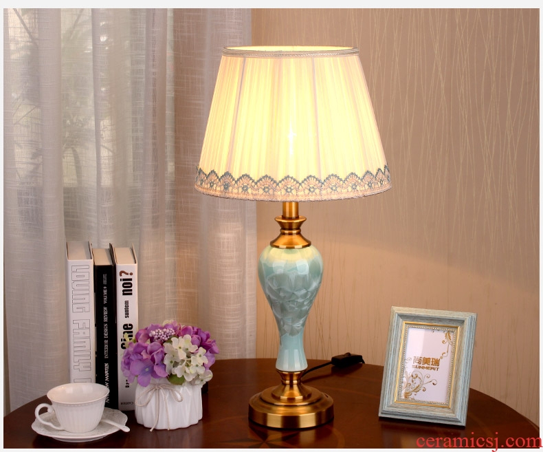 American desk lamp jingdezhen ceramic bedside lamp sitting room adornment bedroom modern Chinese hand-painted hotel apartment