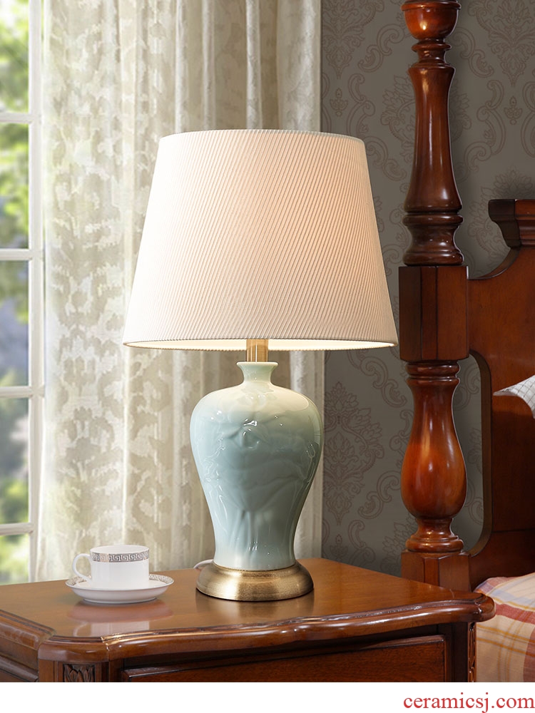 American ceramic desk lamp lamp of bedroom the head of a bed contemporary and contracted creative new Chinese style wedding home sitting room sweet romance