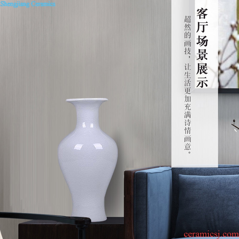 Jingdezhen ceramics white borneol crackle vase now Chinese style household decoration decoration is a sitting room