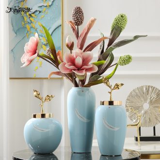 Contemporary and contracted style creative hand-painted ceramic vase mesa adornment simulation flower arranging flowers sitting room act the role ofing is tasted furnishing articles