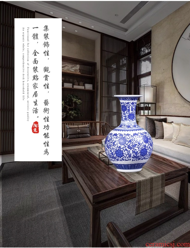 Jingdezhen ceramics antique blue and white porcelain vases, flower arranging new Chinese style living room decorations rich ancient frame furnishing articles